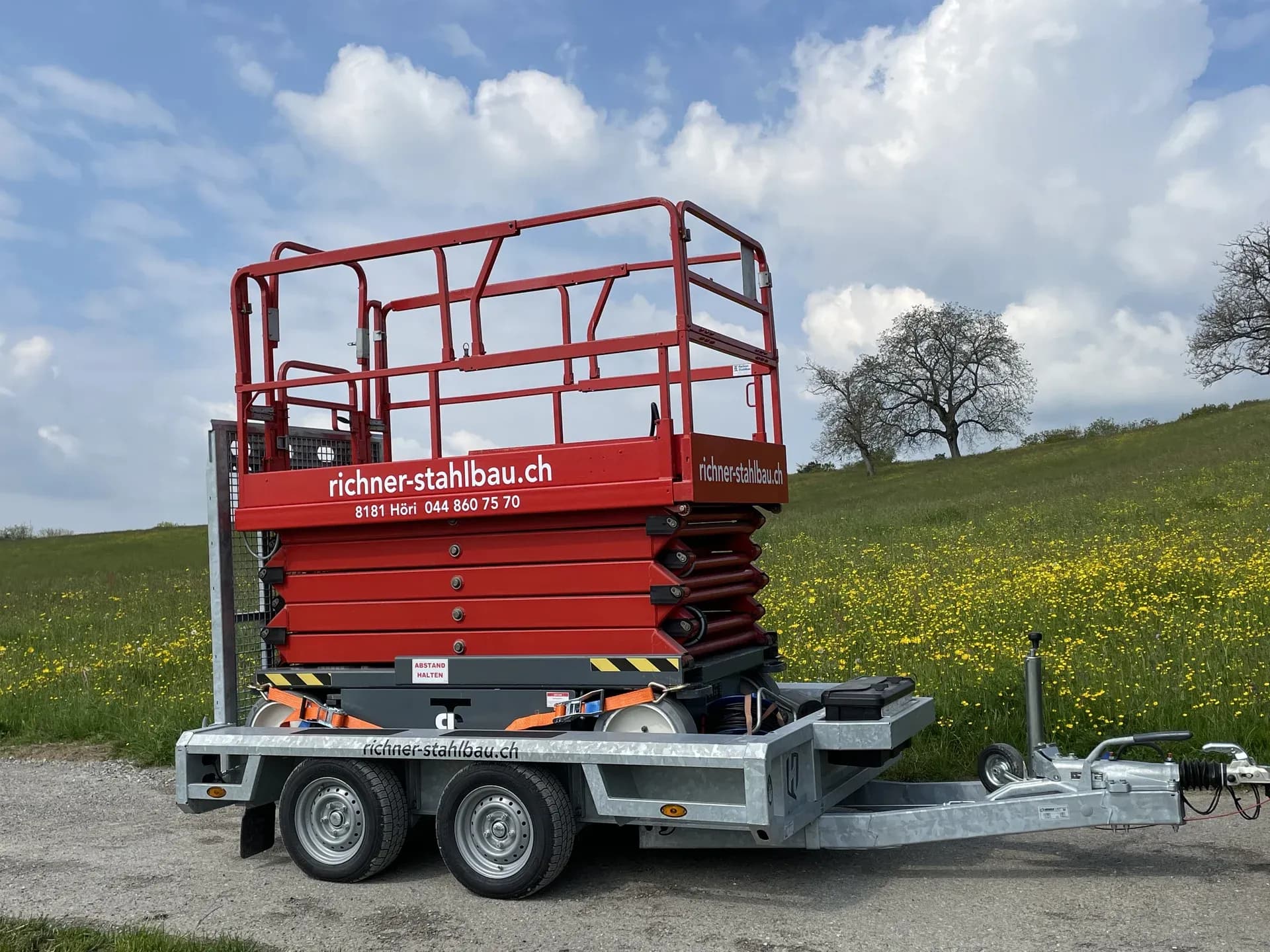 Scherenbühne JLG-3246E2